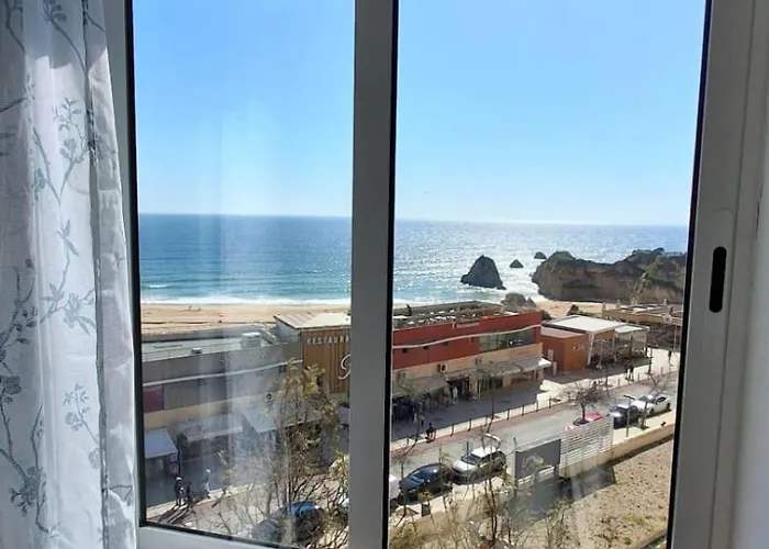 Appartement Da Rocha 20m, Amazing Sunset Sea View *